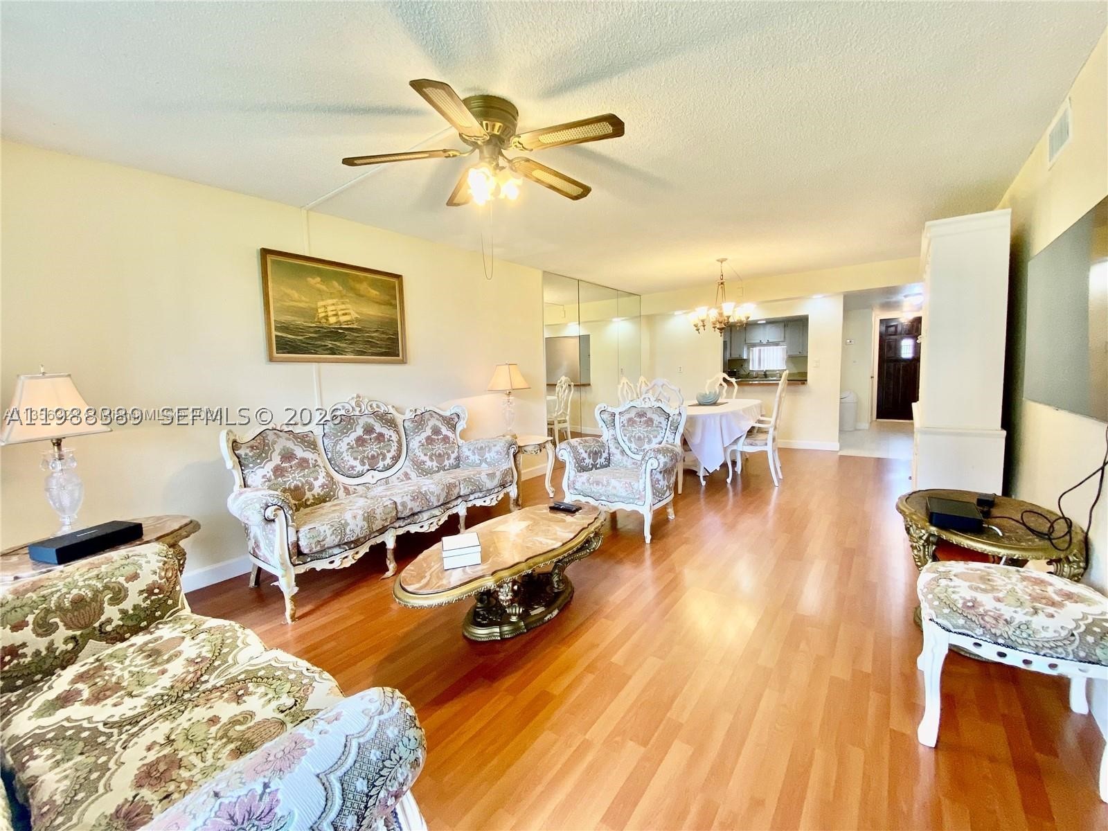 Pembroke Pines photo 4