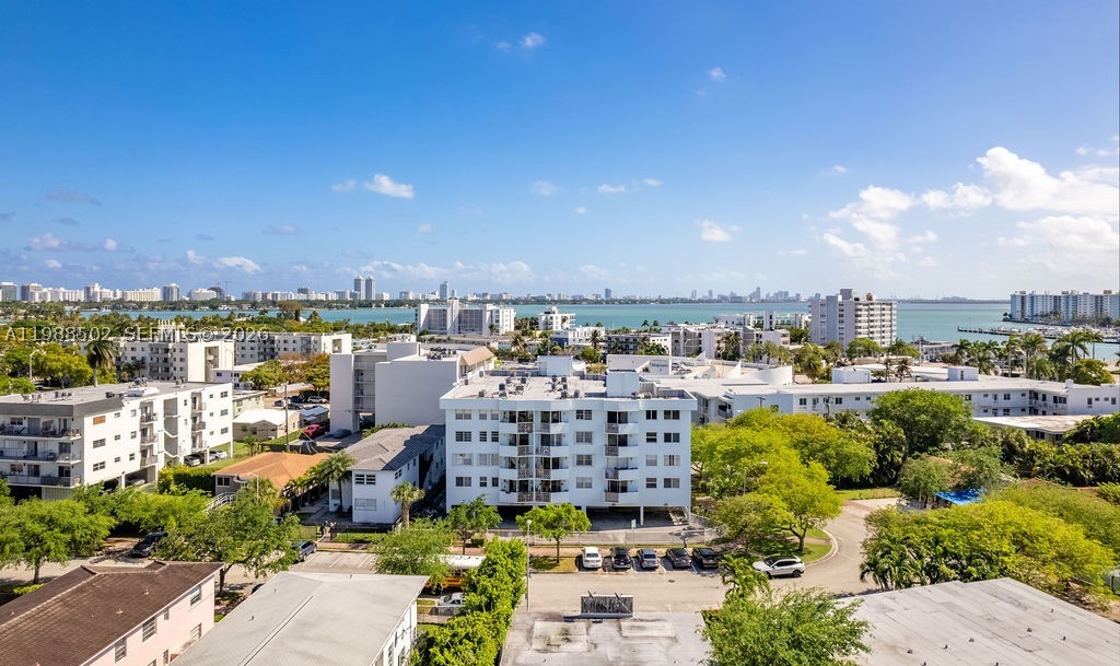 Miami Beach photo 1