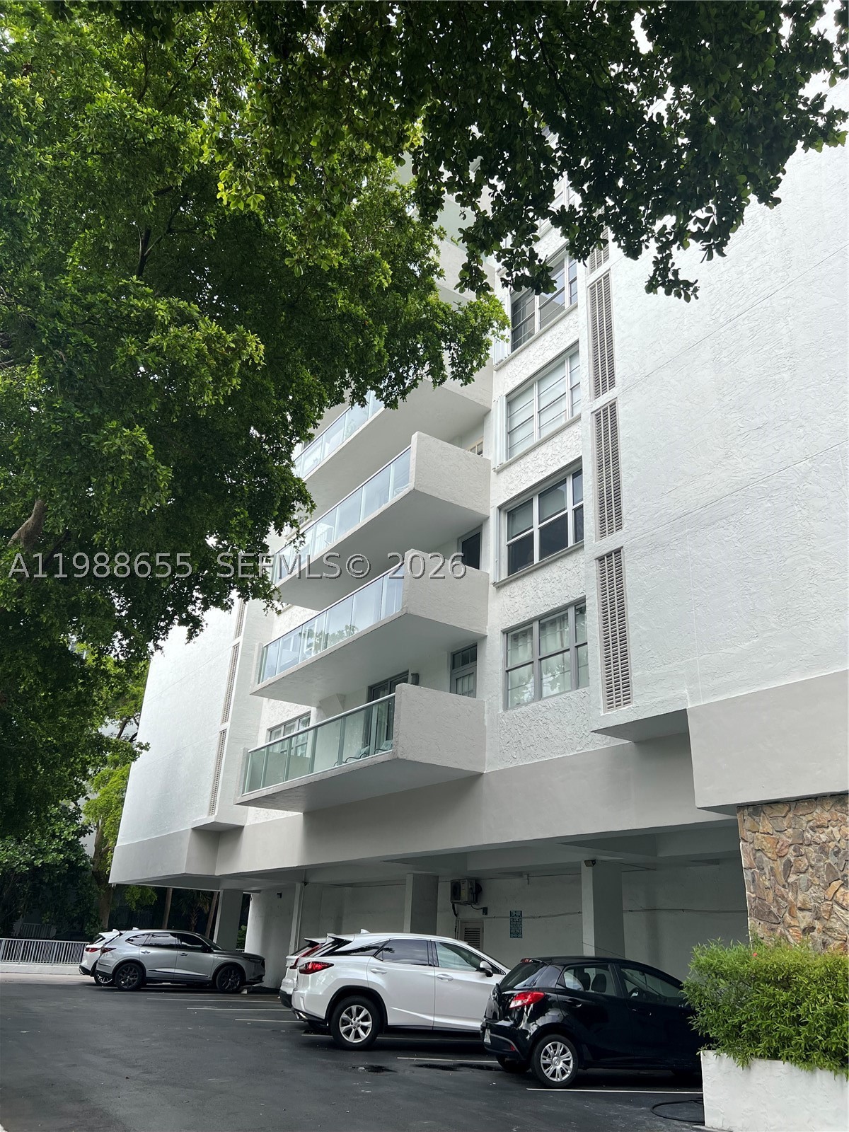 Bay Harbor Islands photo 4