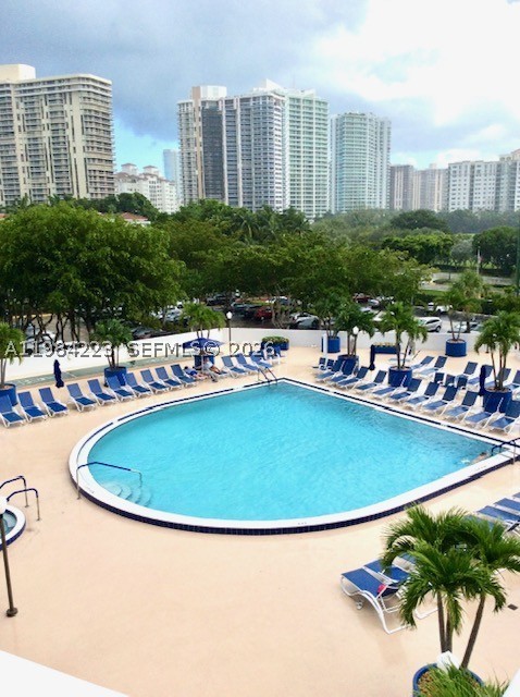Aventura photo 1