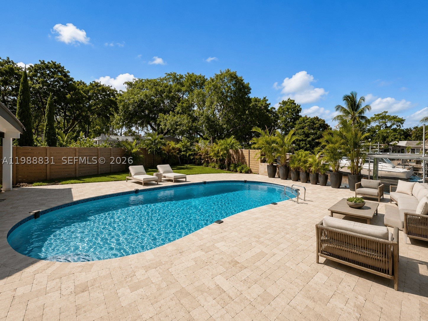 North Miami photo 4