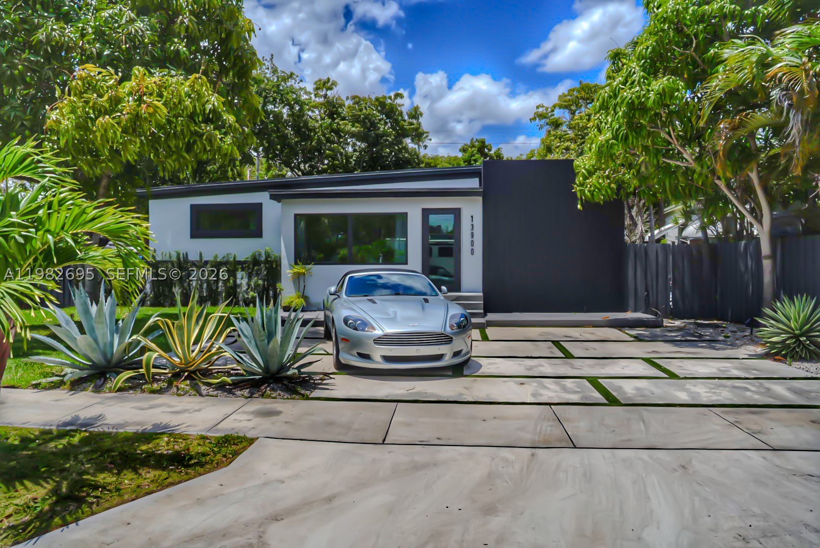 North Miami photo 2