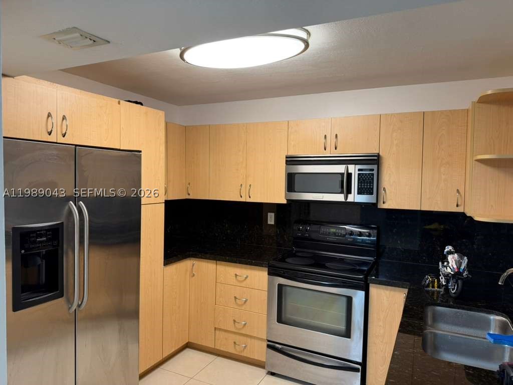 Aventura photo 1