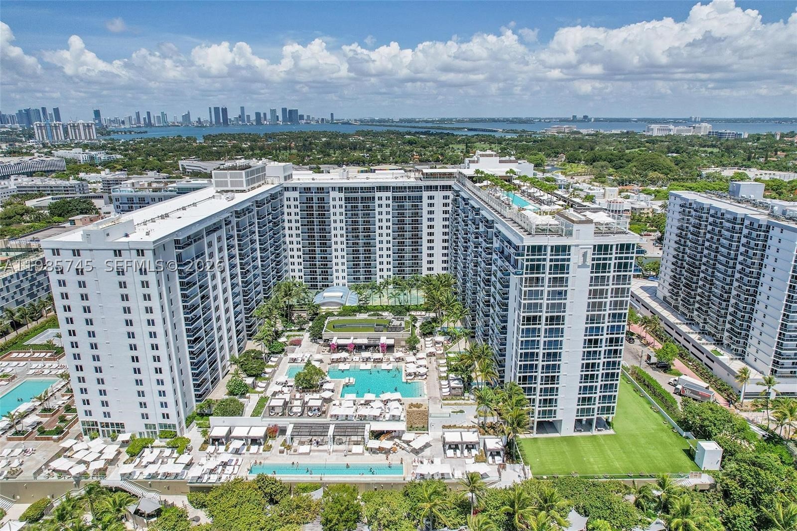Miami Beach photo 1