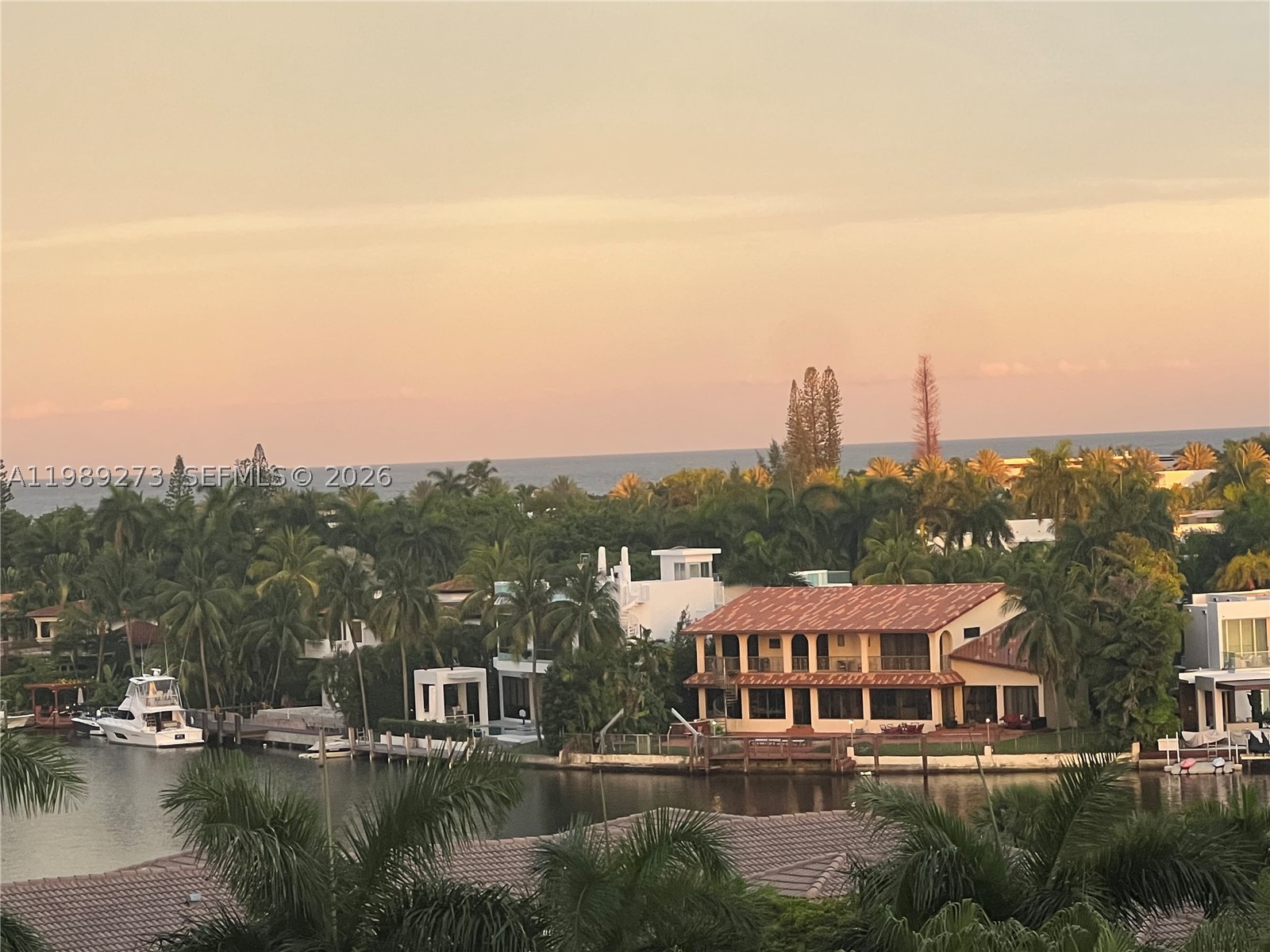Aventura photo 5