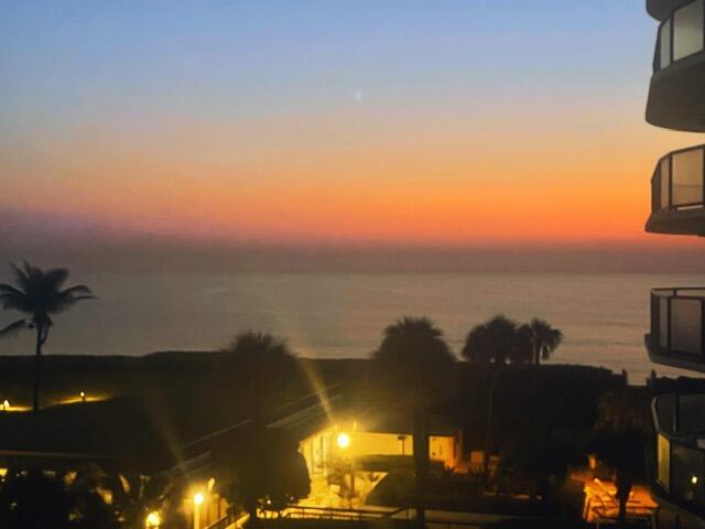 Palm Beach photo 2