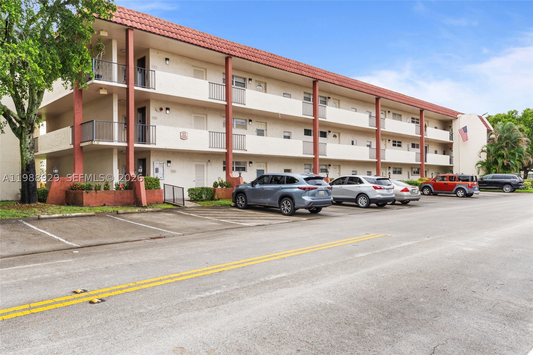 Pembroke Pines photo 5