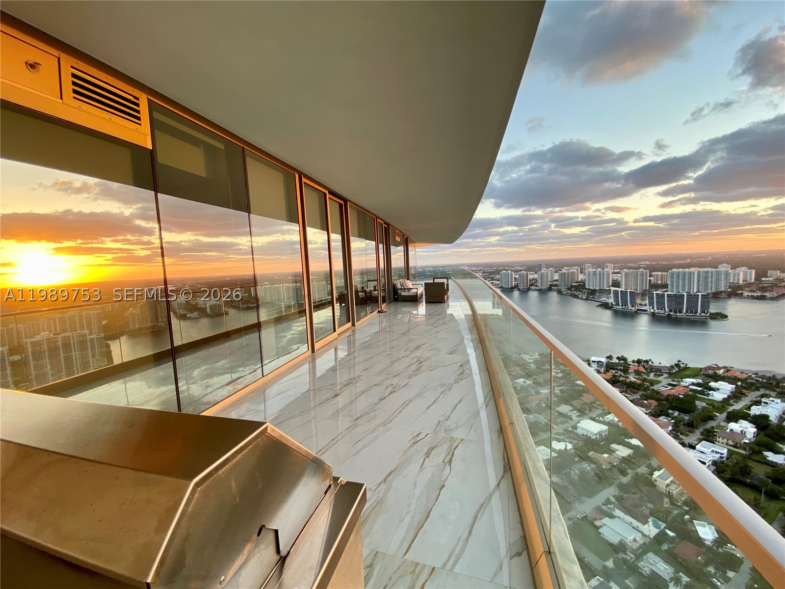 Sunny Isles Beach photo 1
