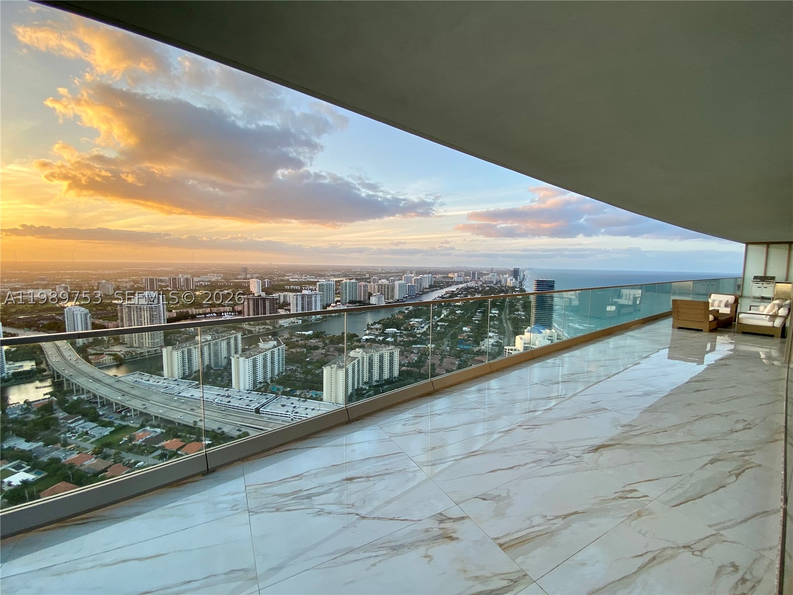 Sunny Isles Beach photo 2