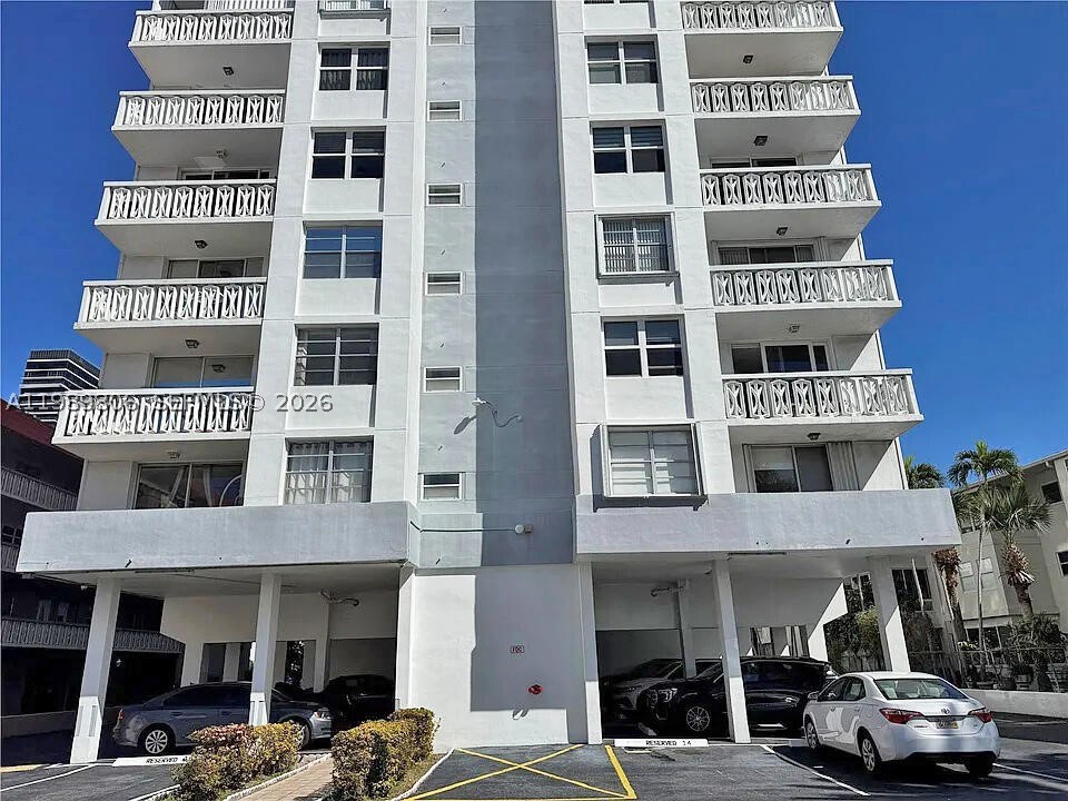 Hallandale Beach photo 3