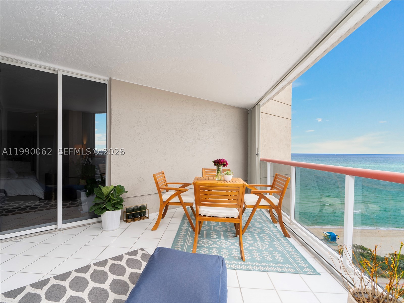 Miami Beach photo 2