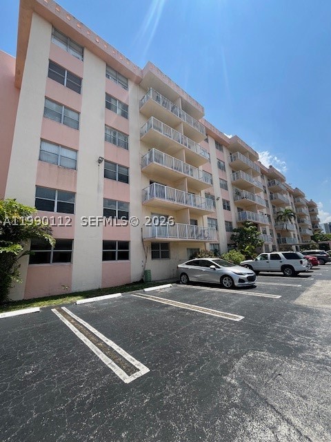 North Miami Beach photo 1