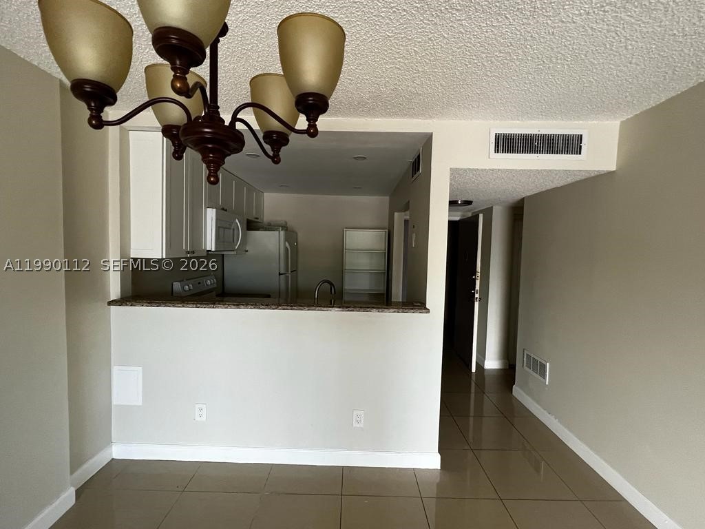 North Miami Beach photo 4