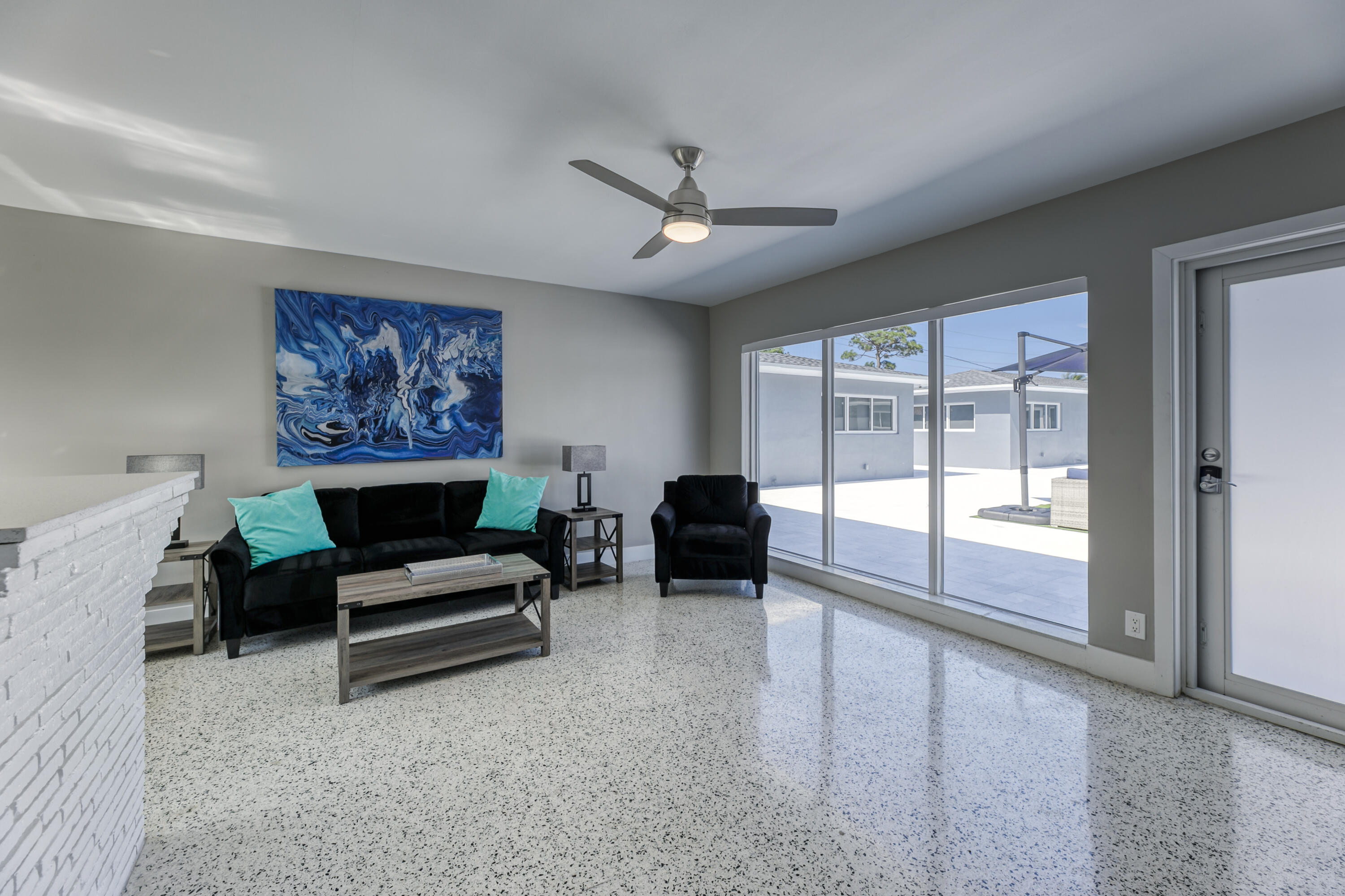 Wilton Manors photo 5