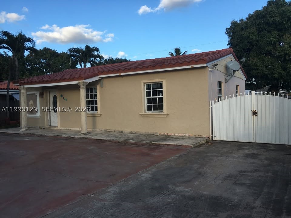 Hialeah photo 2