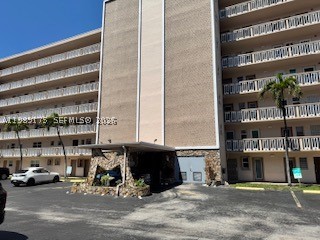Hallandale Beach photo 1