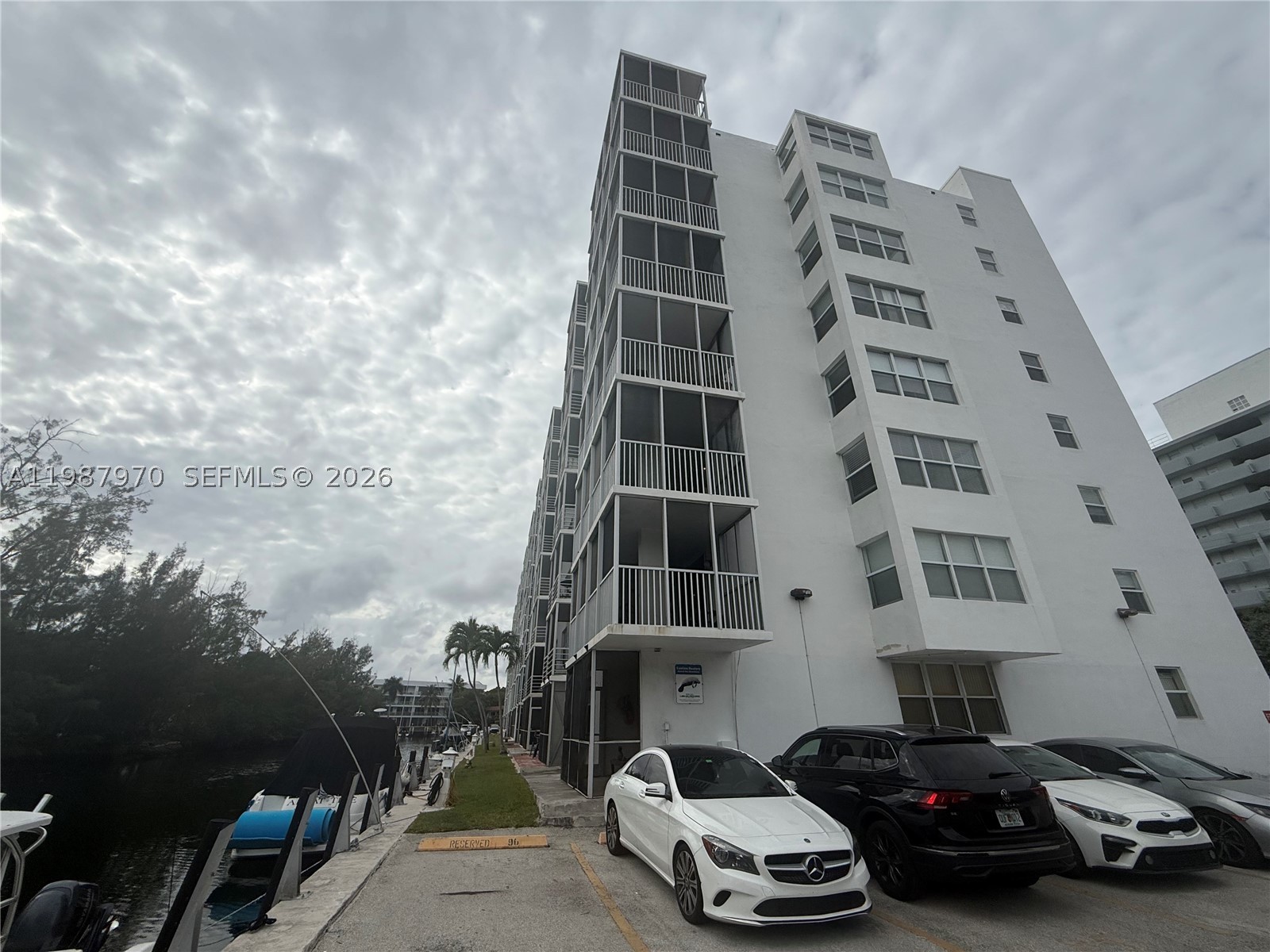 North Miami Beach photo 2