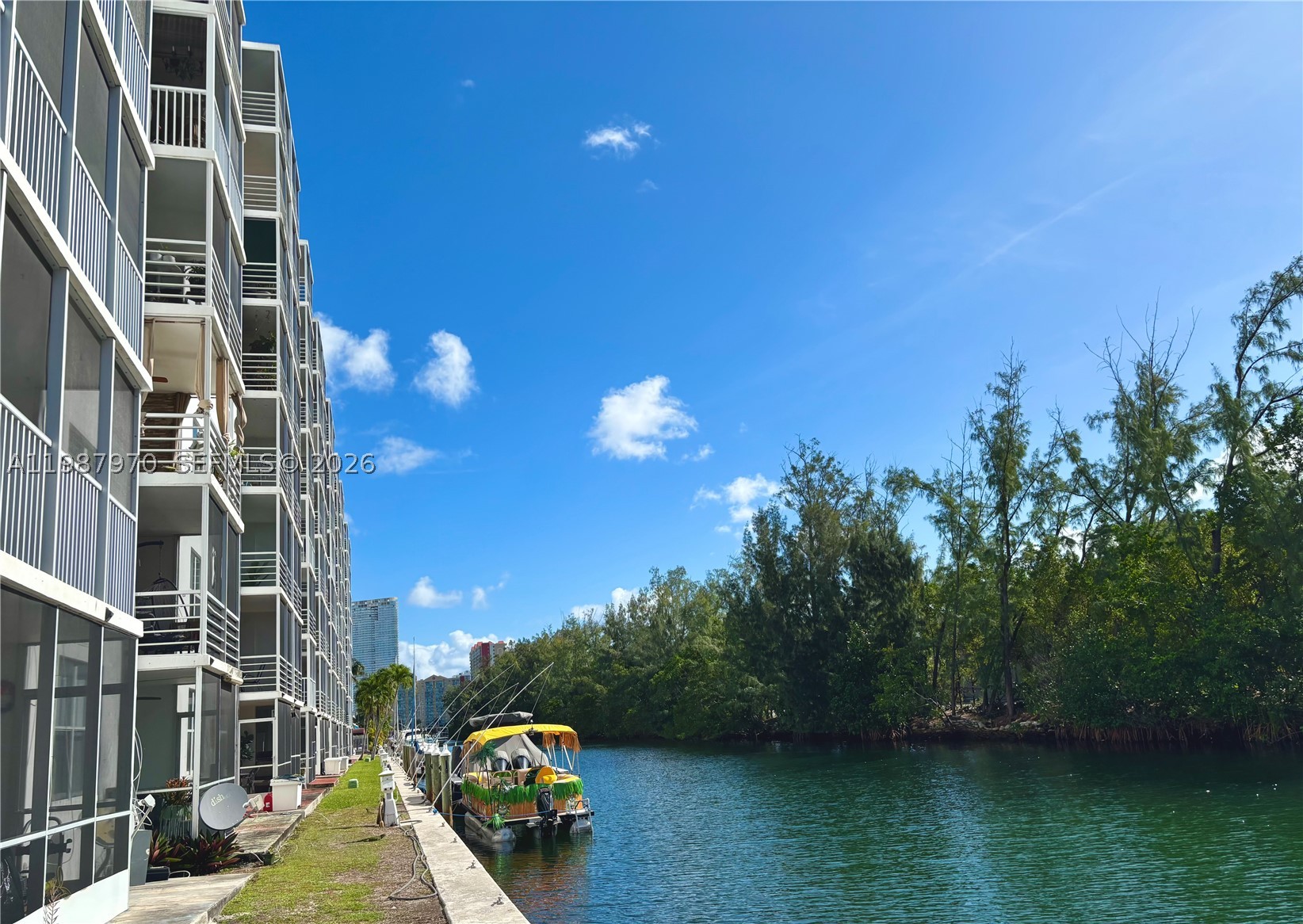 North Miami Beach photo 3