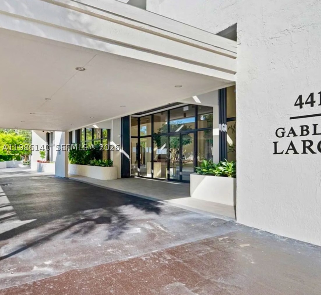 Coral Gables photo 2