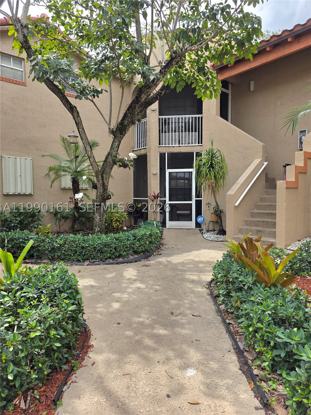Pembroke Pines photo 5