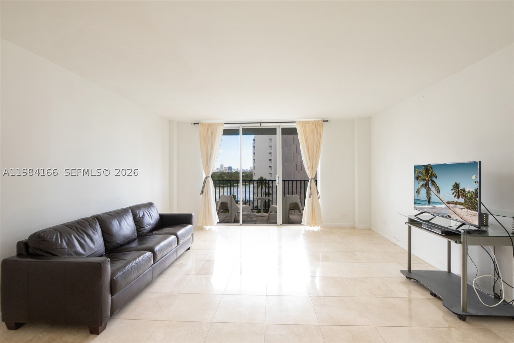 Bay Harbor Islands photo 2