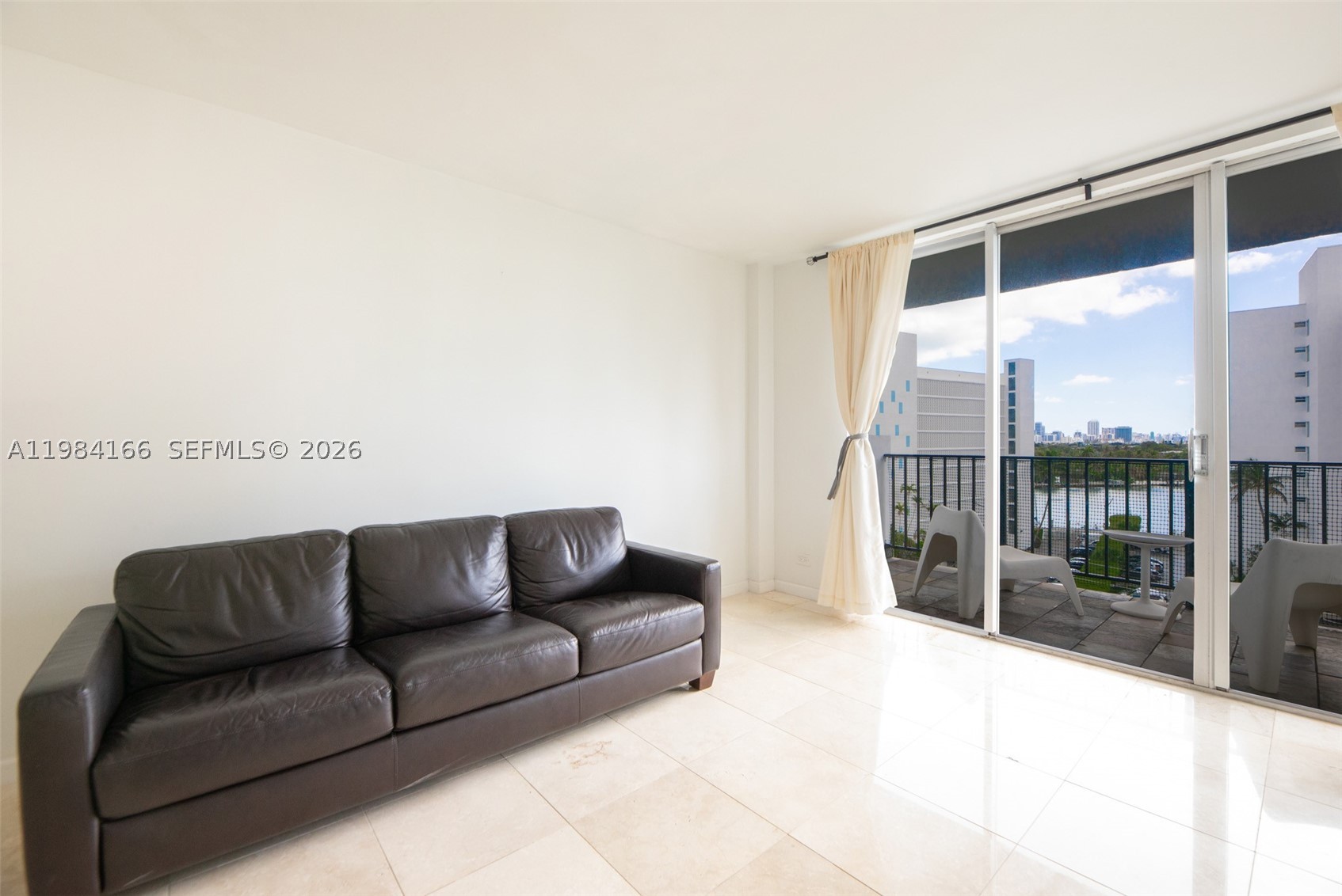 Bay Harbor Islands photo 4