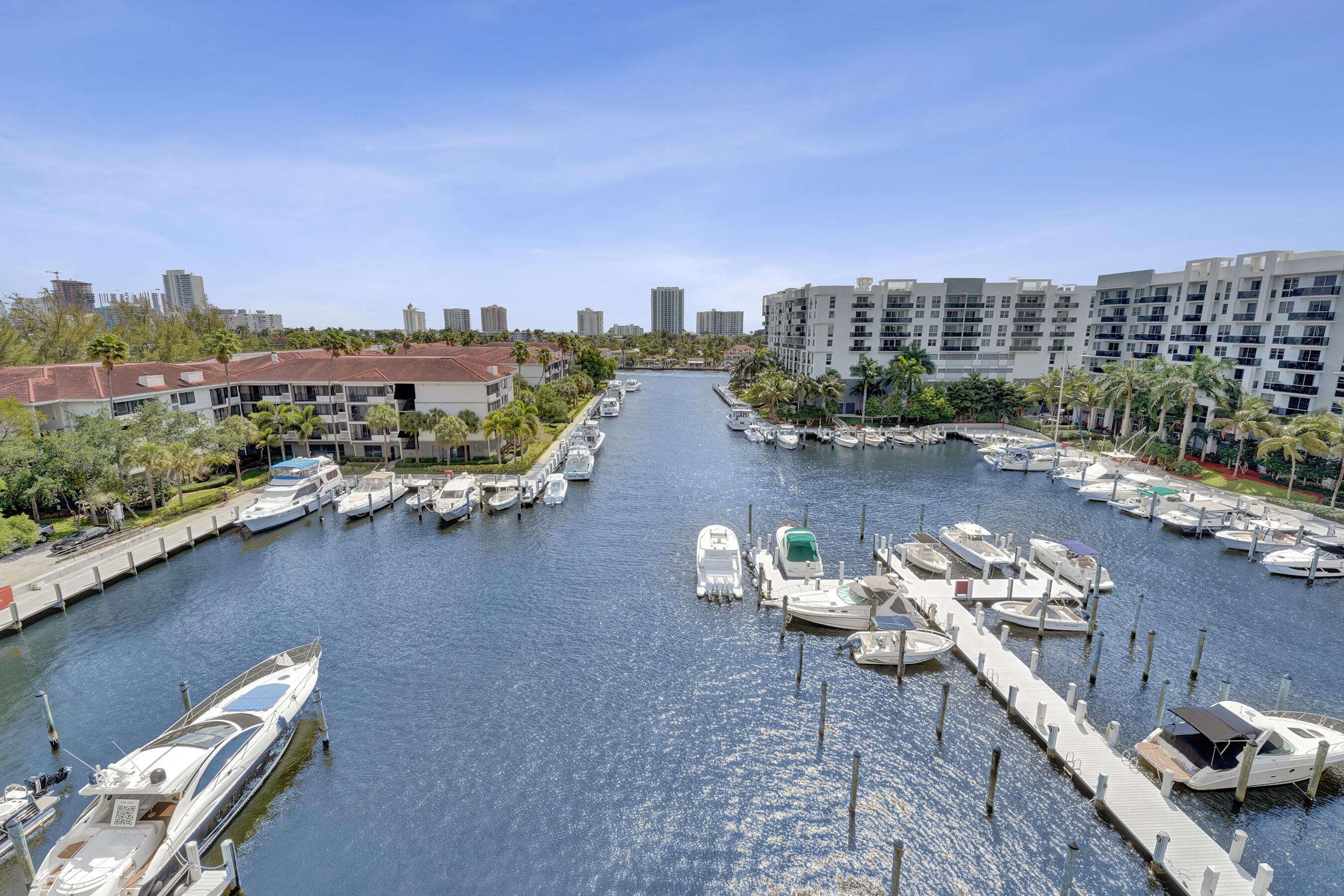 Fort Lauderdale photo 1