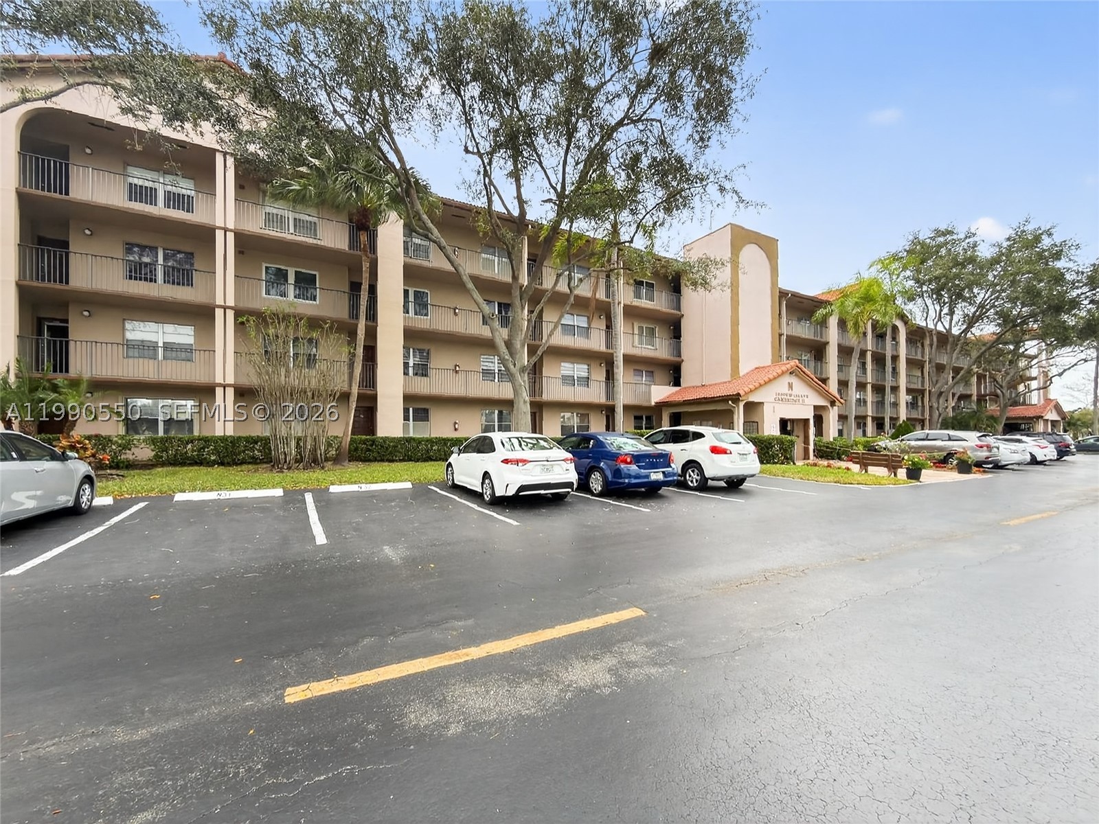 Pembroke Pines photo 3