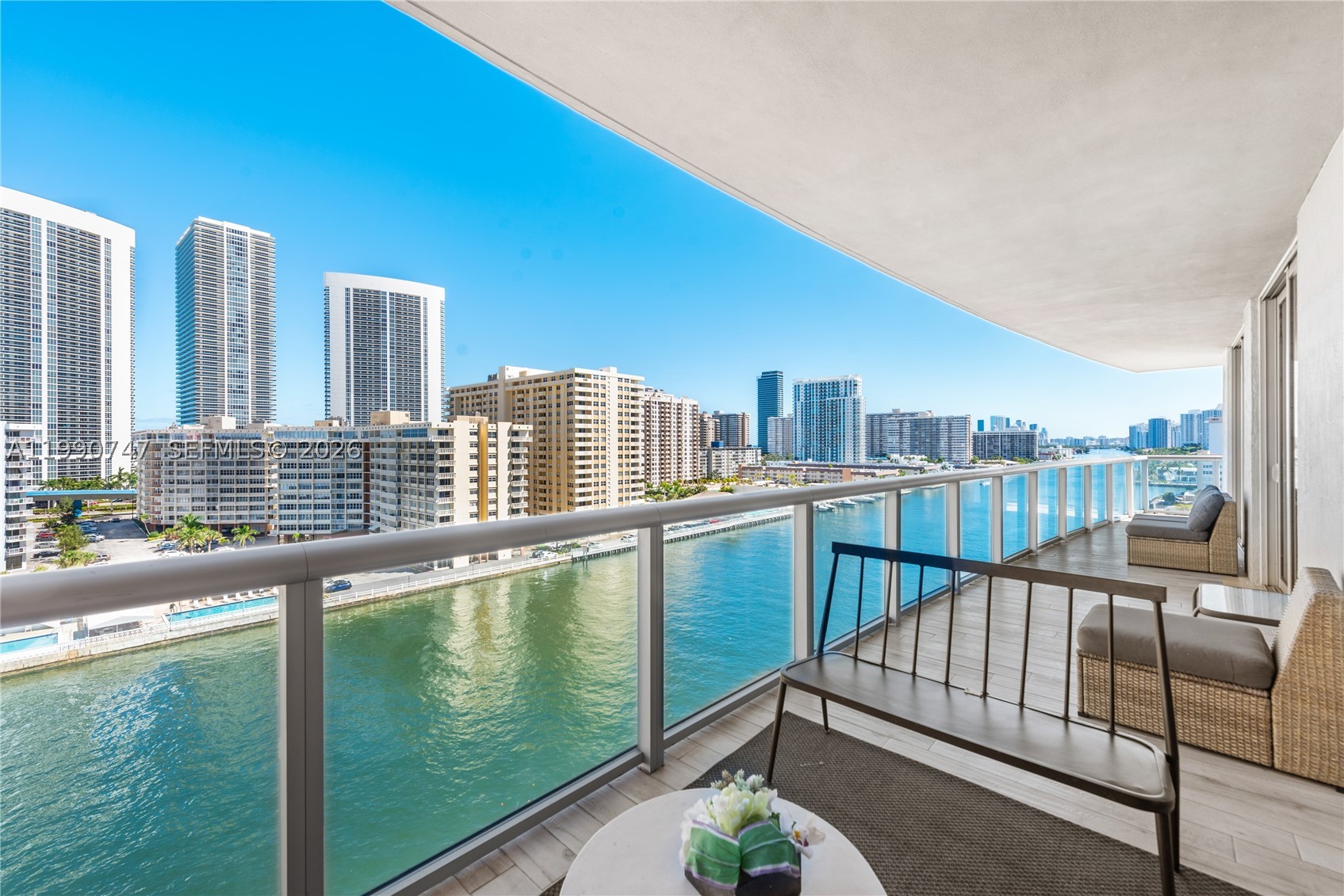 Hallandale Beach photo 1