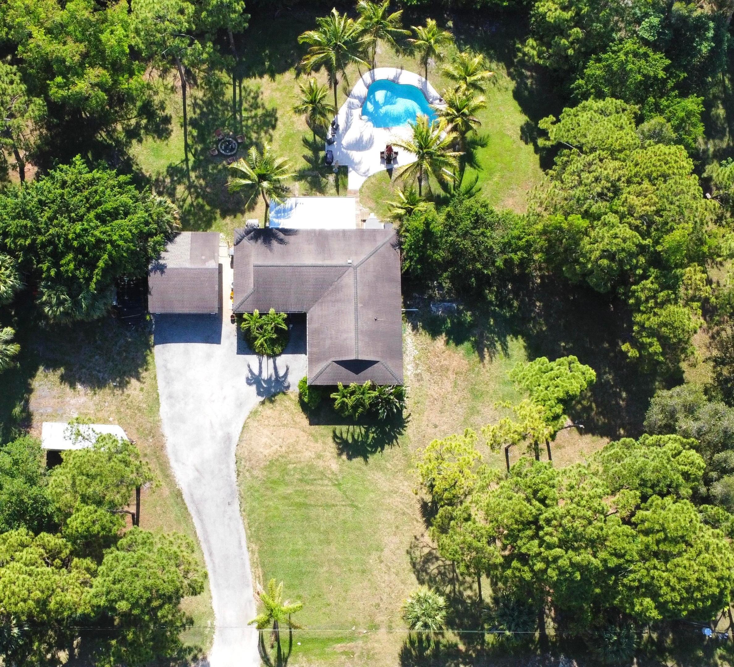 Palm Beach Gardens photo 2