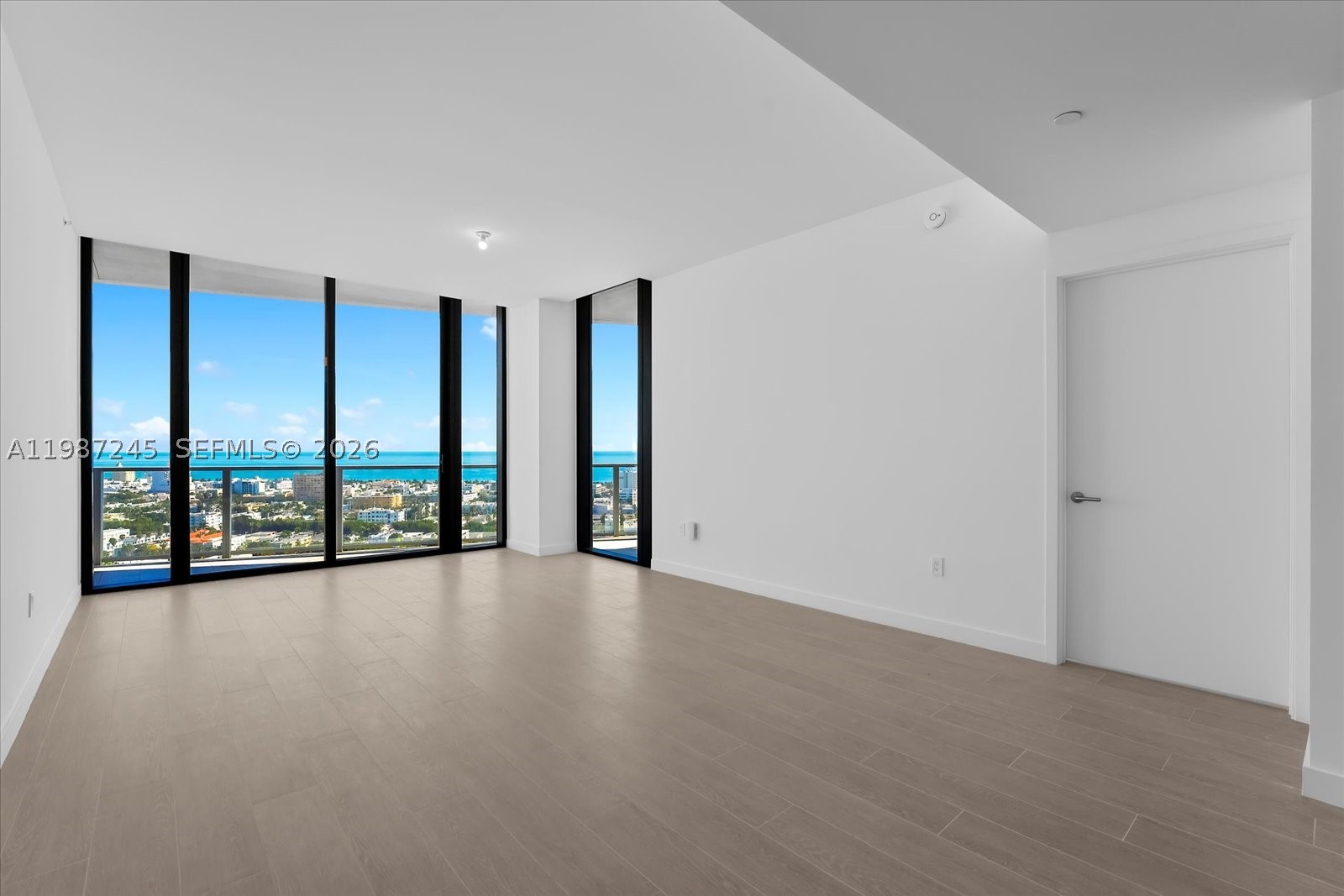 Miami Beach photo 5