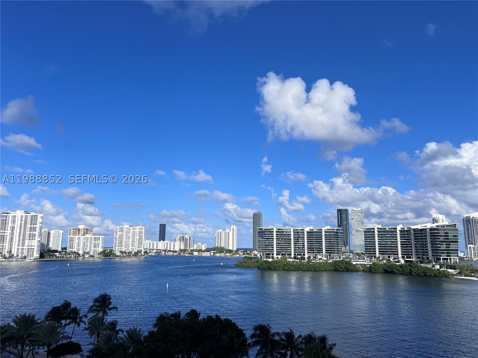 Aventura photo 1