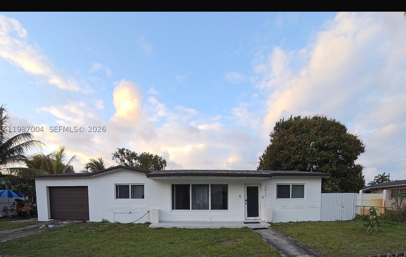 Miami Gardens photo 1