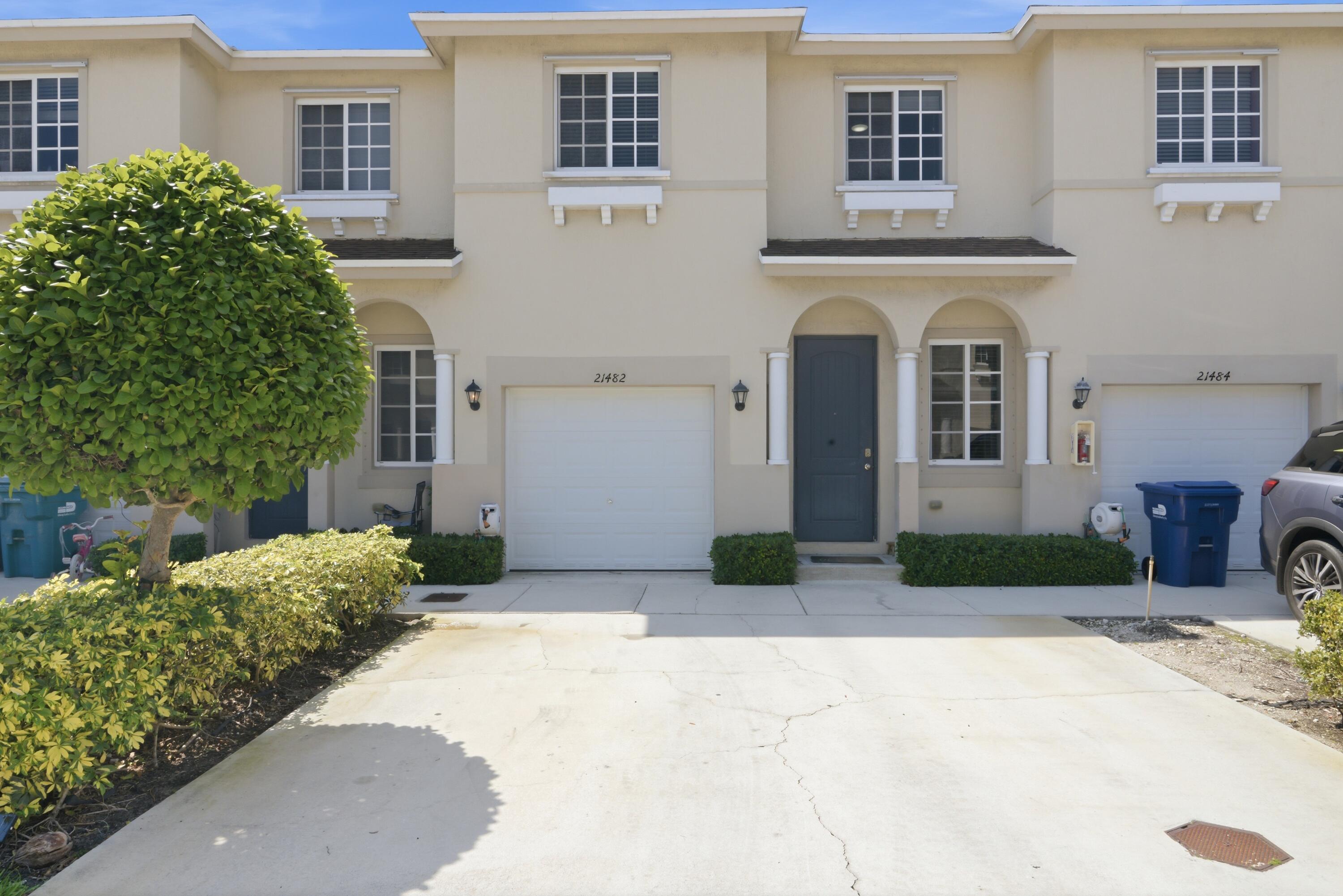 Miami Gardens photo 1