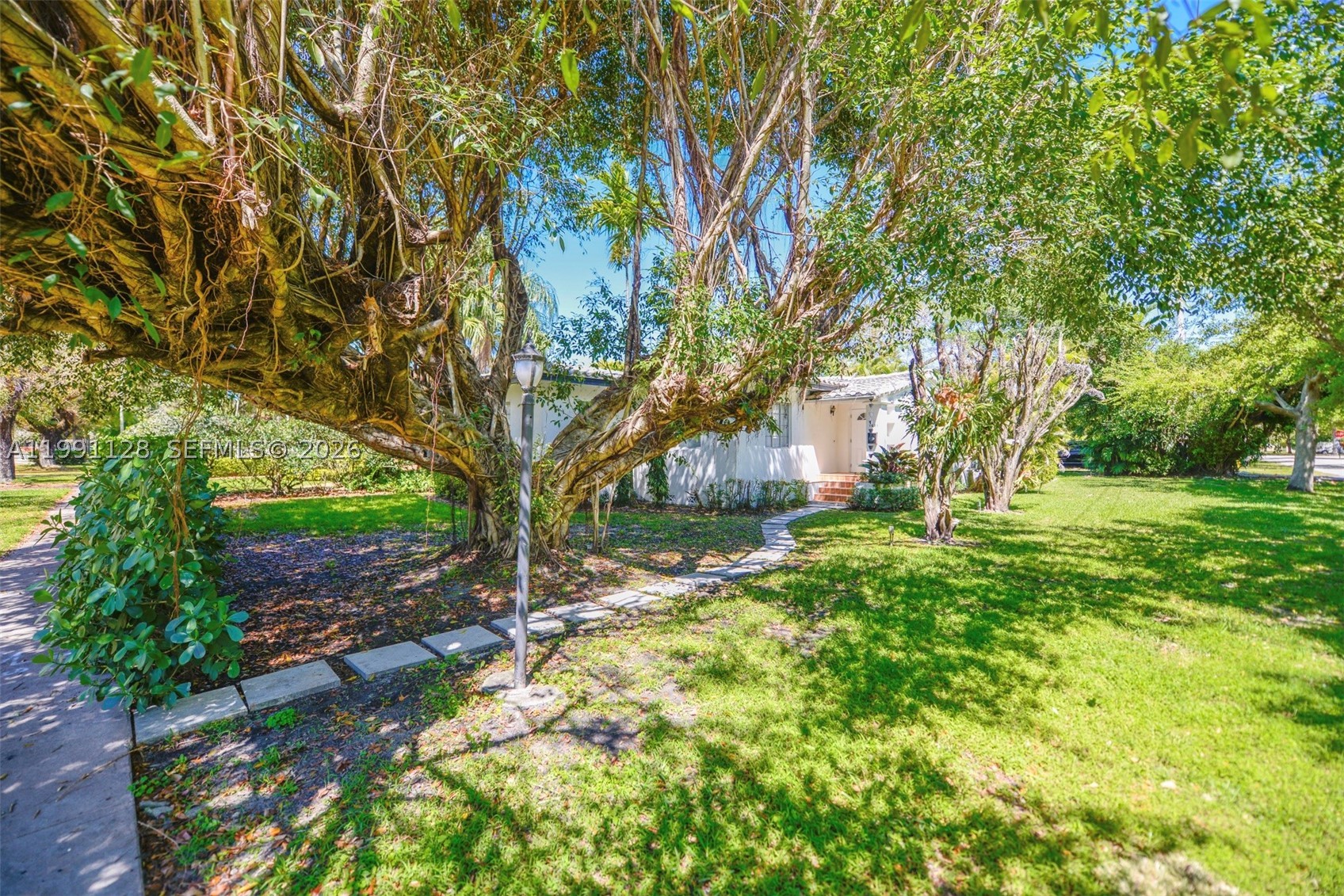 Coral Gables photo 2