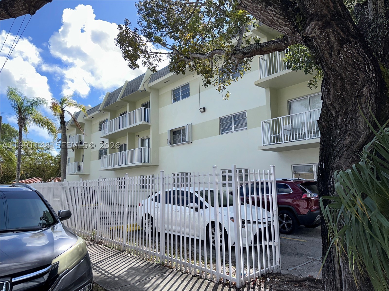 North Miami photo 1