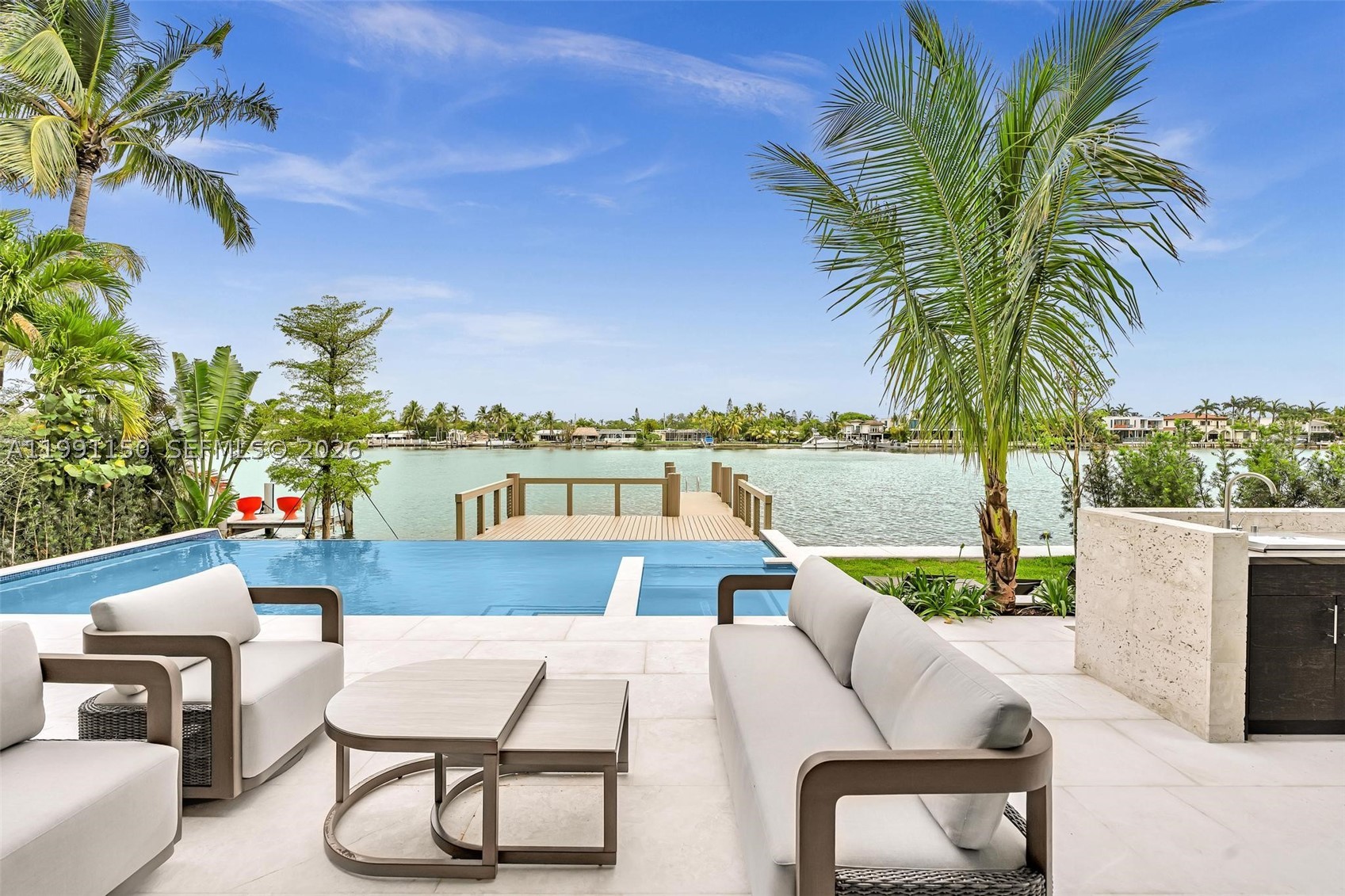 Miami Beach photo 2