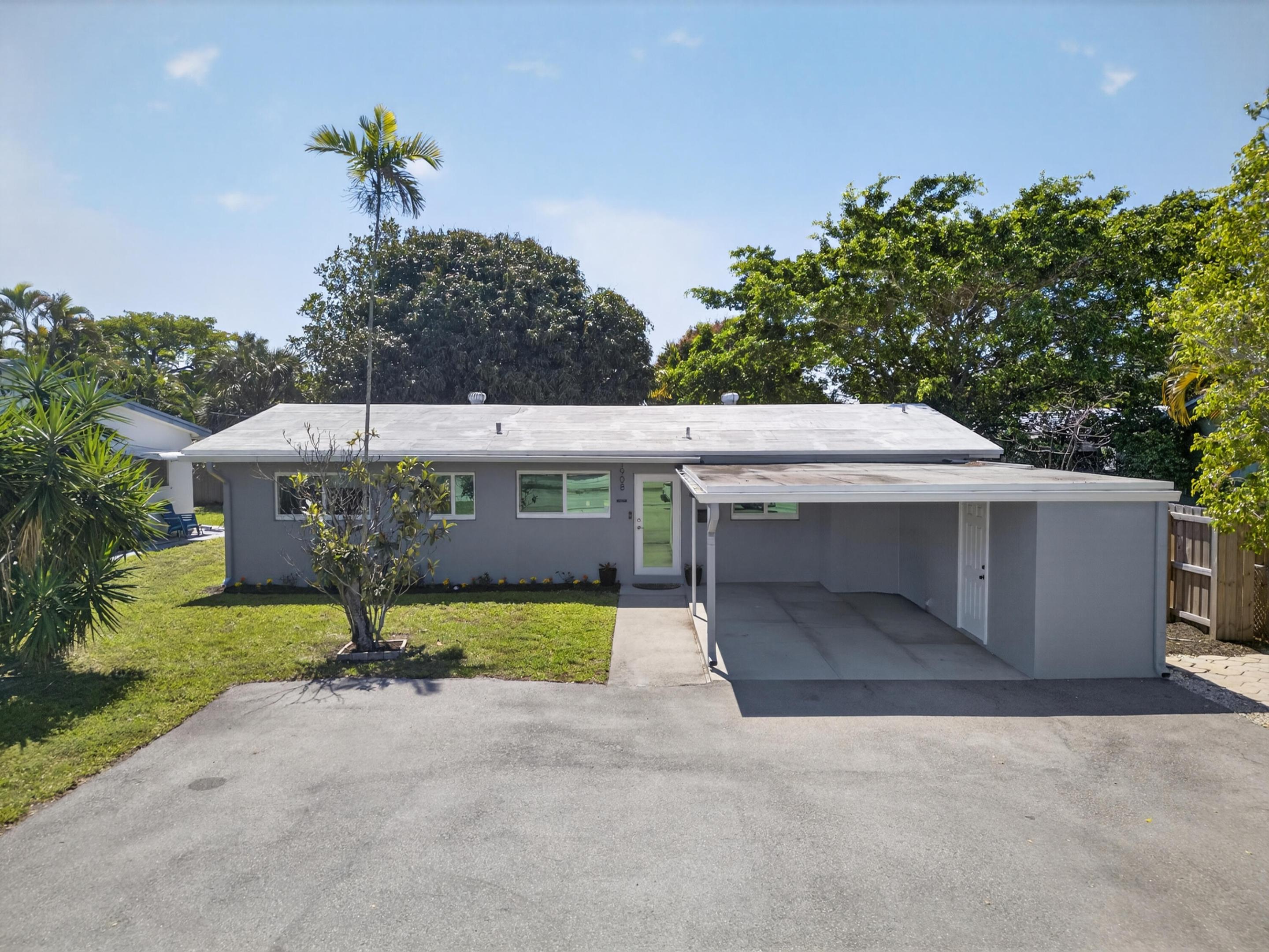 Wilton Manors photo 3