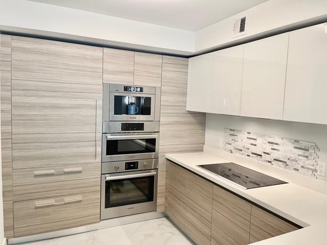 Sunny Isles Beach photo 2