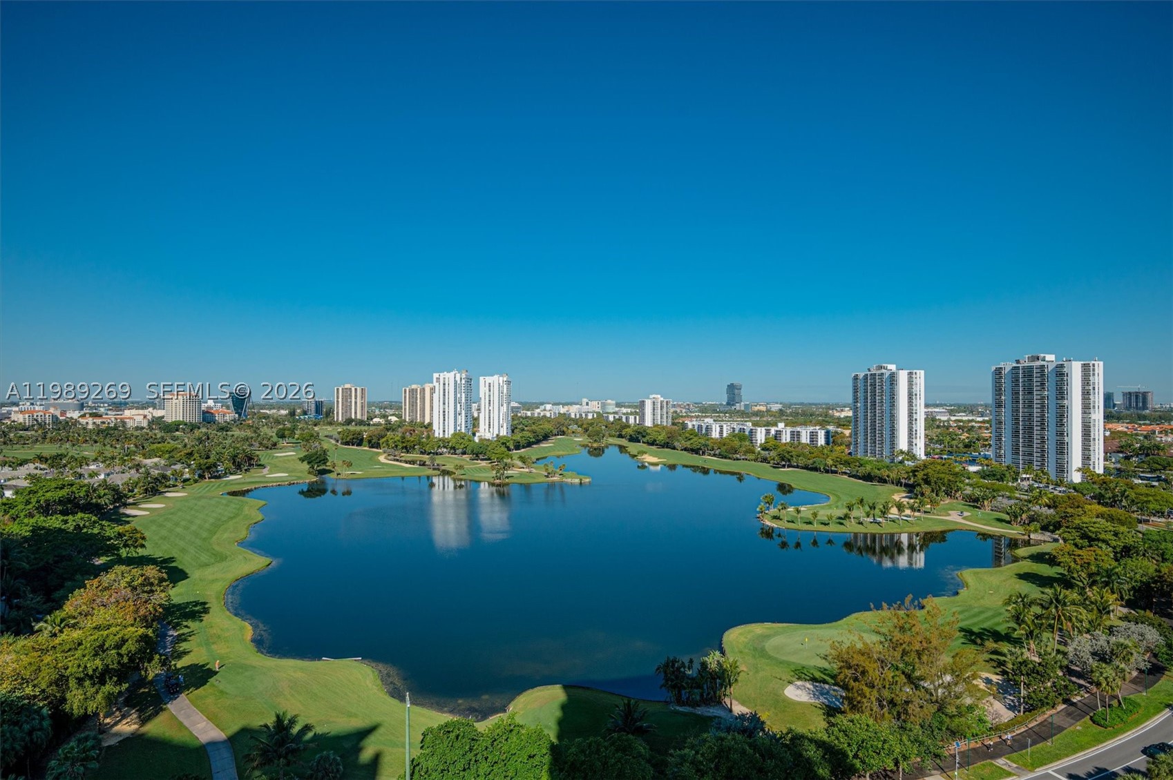 Aventura photo 1