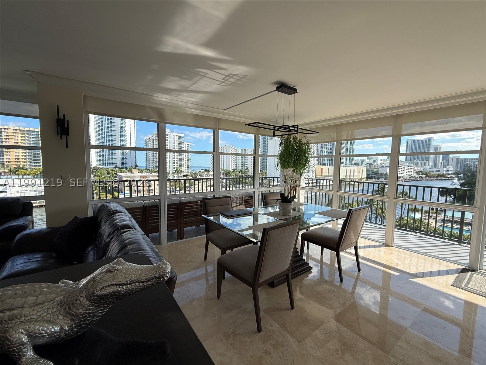 Hallandale Beach photo 3