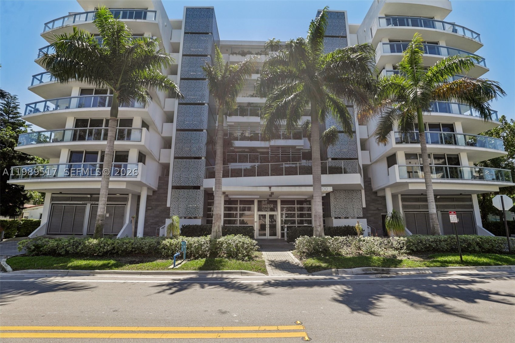 Bay Harbor Islands photo 1