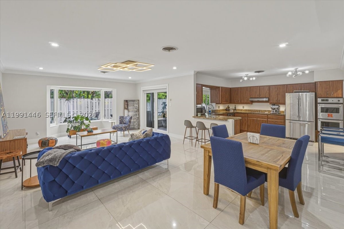 Wilton Manors photo 1