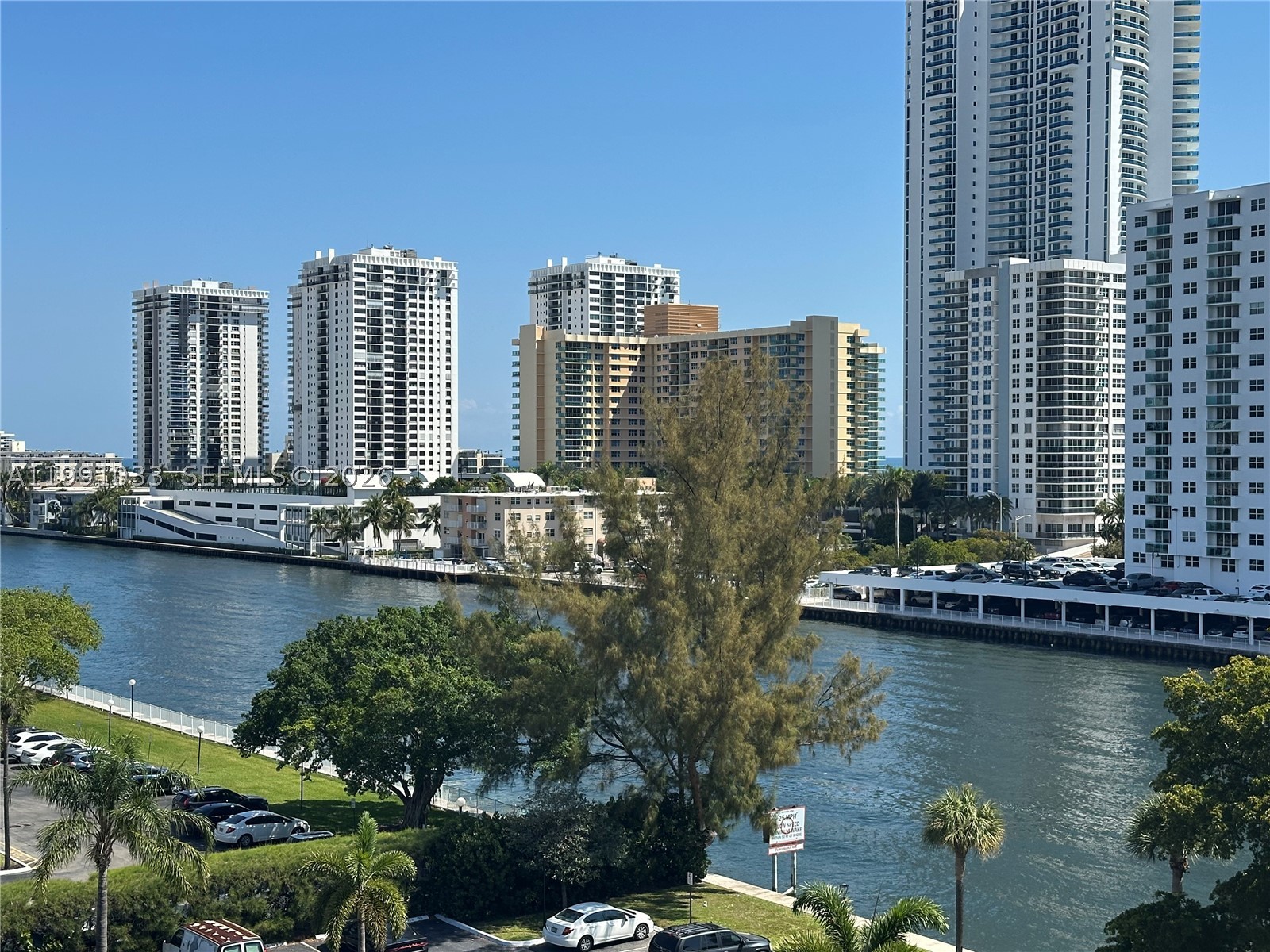 Hallandale Beach photo 1
