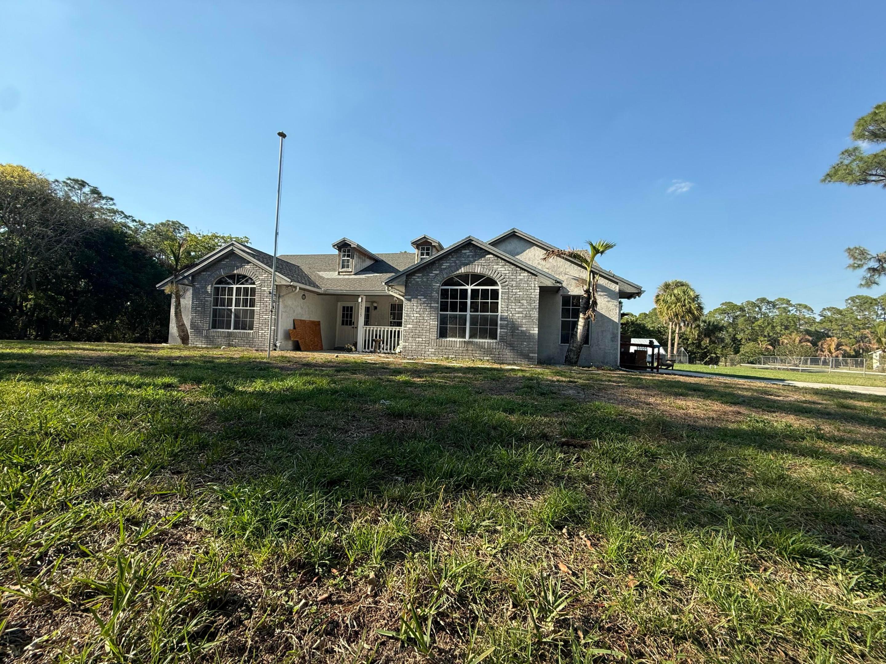 MLS listing photo 5