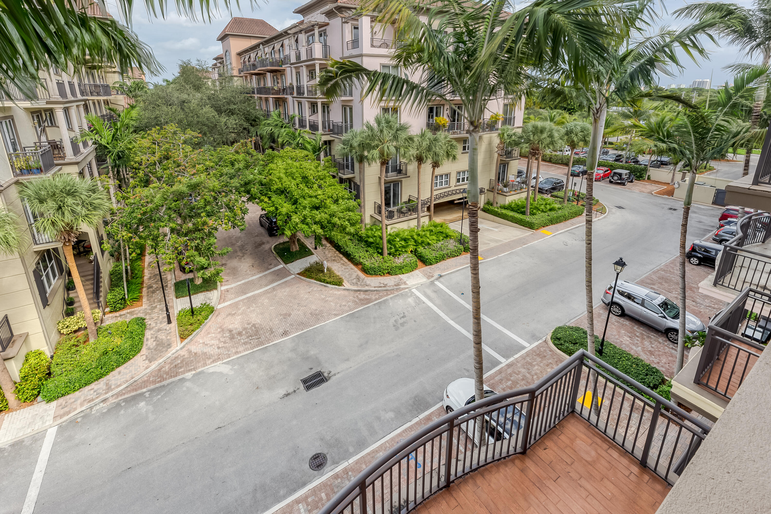 Wilton Manors photo 5