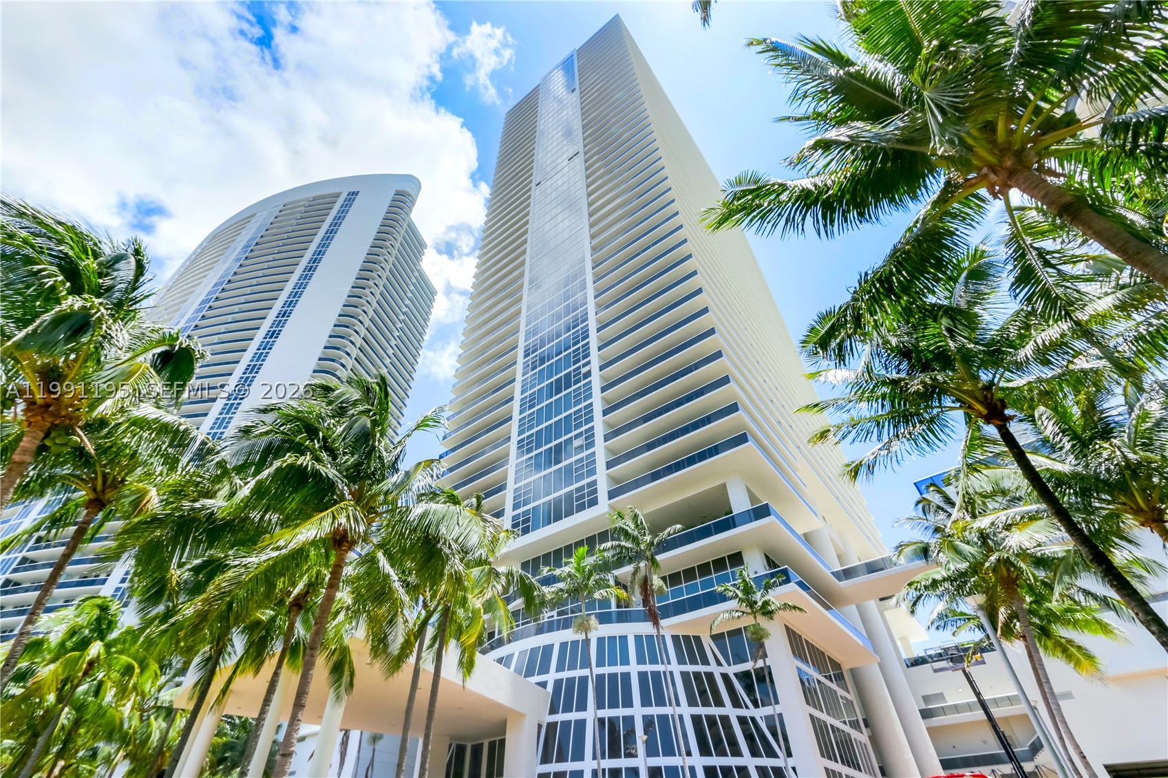 Hallandale Beach photo 2