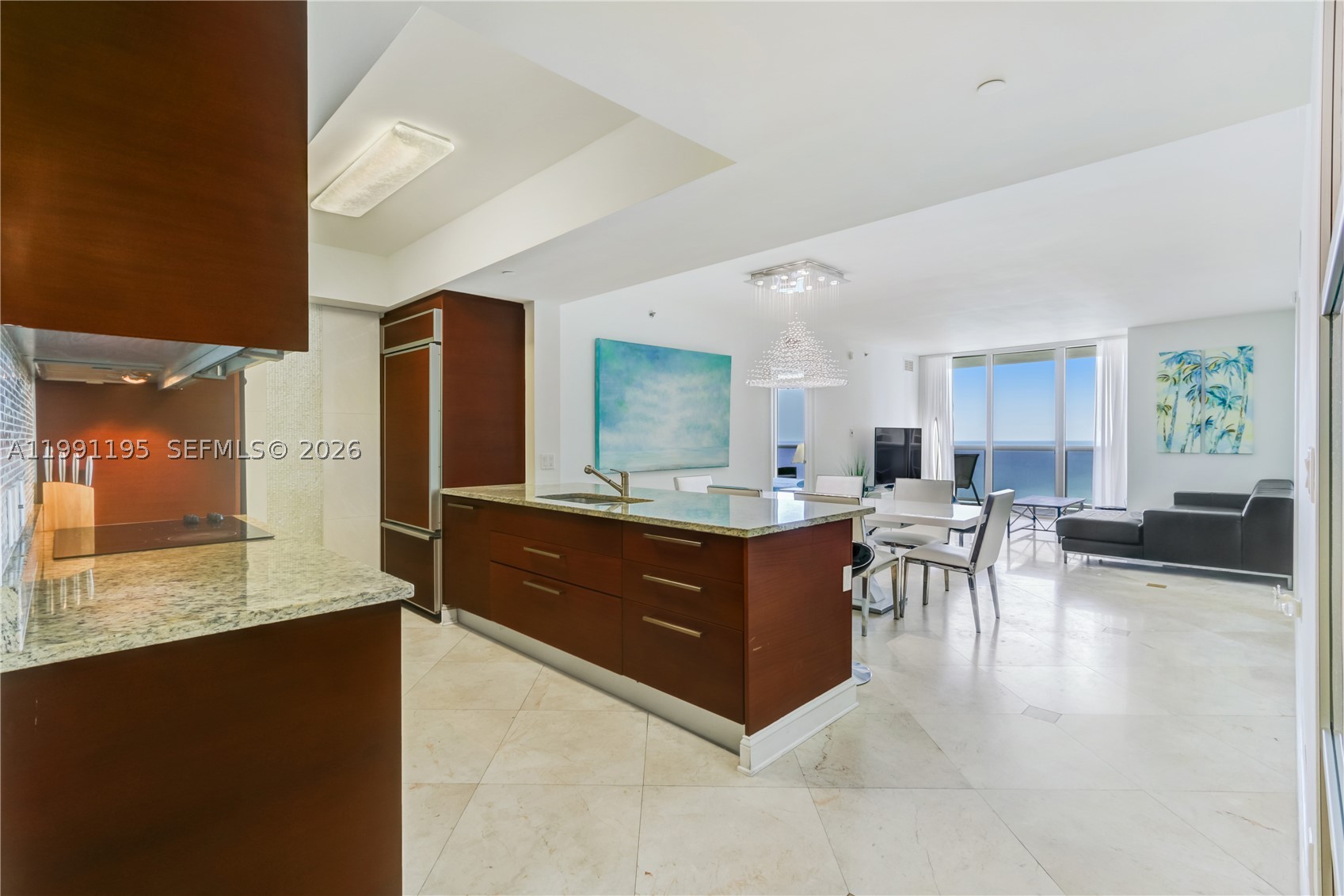 Hallandale Beach photo 3