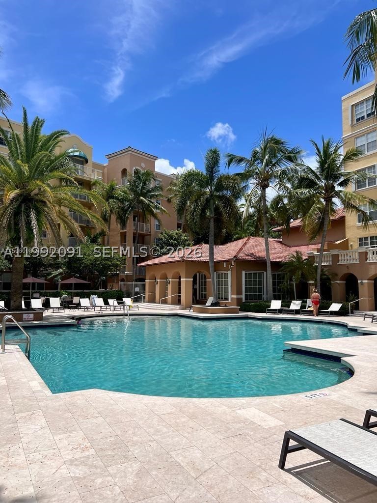 Aventura photo 1