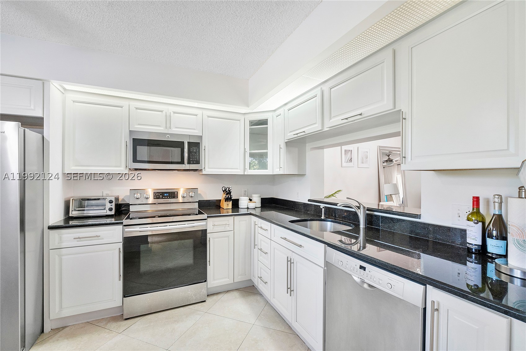 Pembroke Pines photo 3